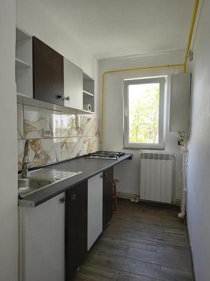 Apartament cu o camera renovat recent mobilata de inchiriat - 4