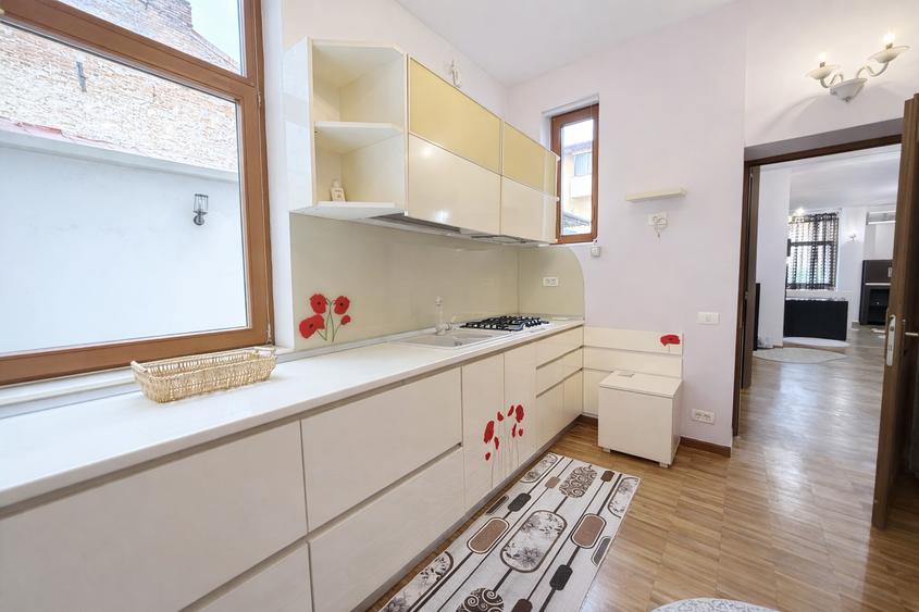 Vila 5 camere /PARC RONDA - 4