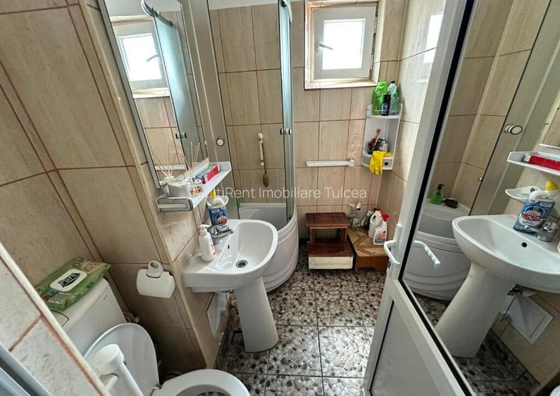 Apartament 3 camere, 63 mp Cartier Neptun, Bloc R Apartament 3 camere, 63 mp Cartier Neptun, Bloc R