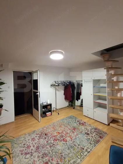 Casa de inchiriat in Schei cu vedere spre Tampa, curte proprie si garaj - 6