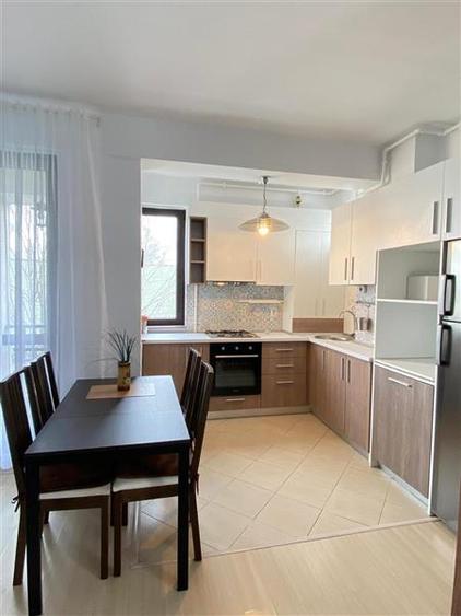 Apartament cu 2 camere semidecomandat, mobilat în Dămăroaia