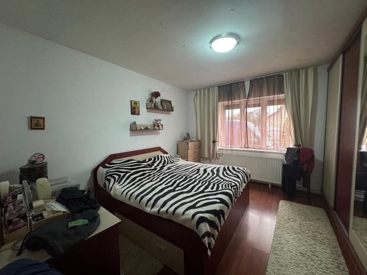 Casă individuală cu 7 camere cu Canalizare în Freidorf