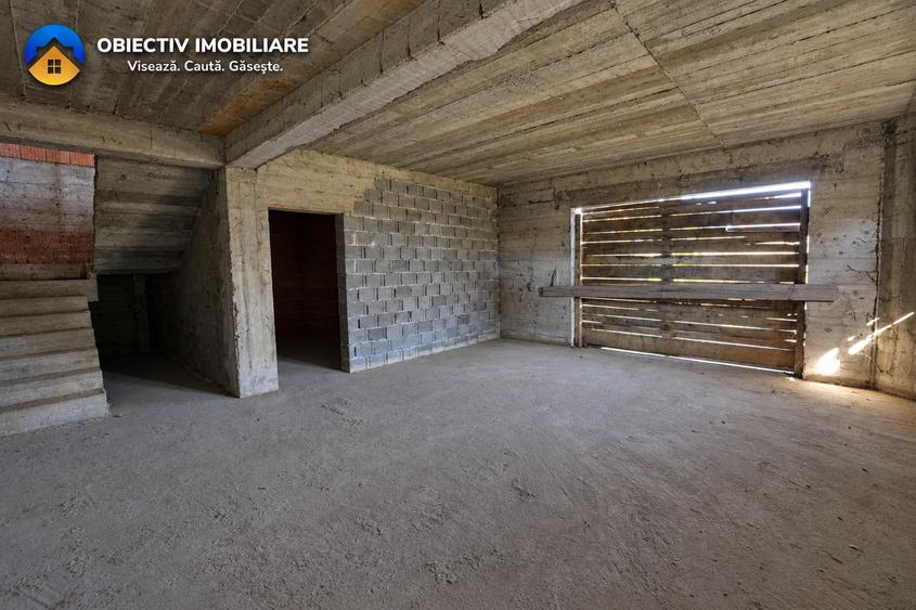 Vila la rosu si teren 500 mp de vânzare , Zona Fermelor - 19