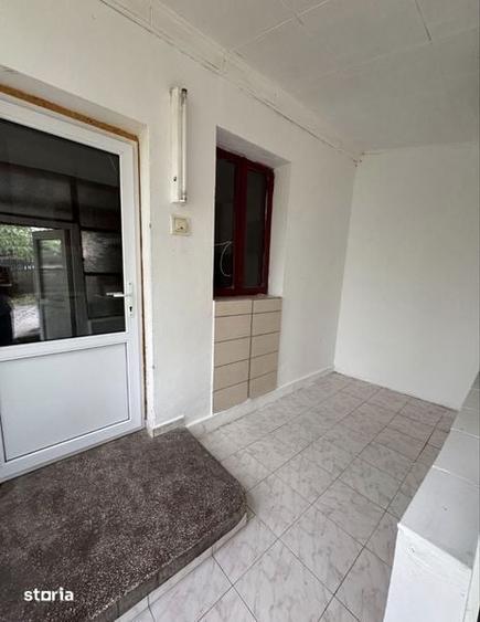 Casă cu 3 camere cu Teren 120 Mp în Central