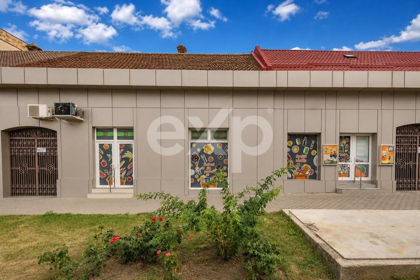 Spațiu comercial, de 250 mp, în Buziaș