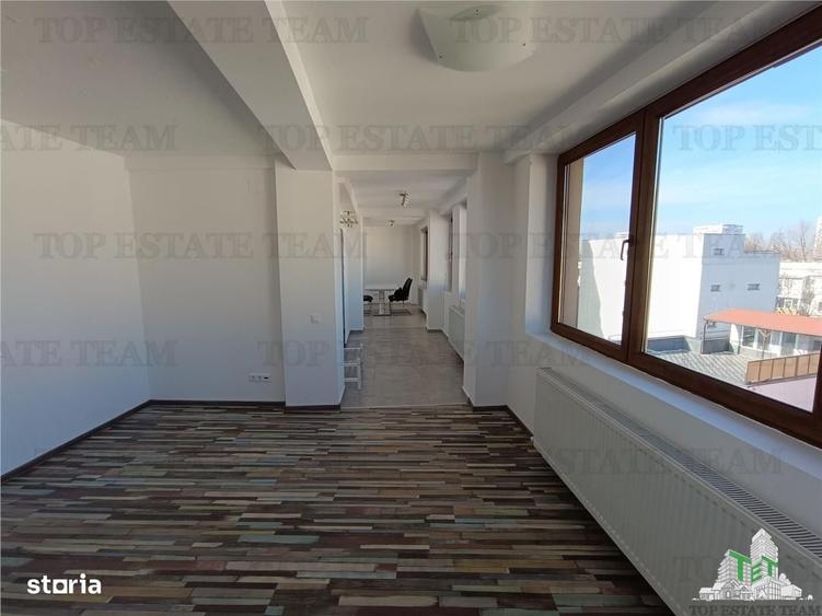 Apartament cu 3 camere decomandat, mobilat în Beller