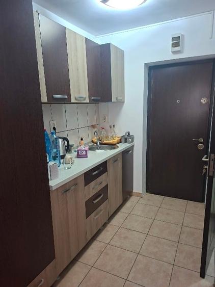 Garsonieră semidecomandată, mobilată în Central