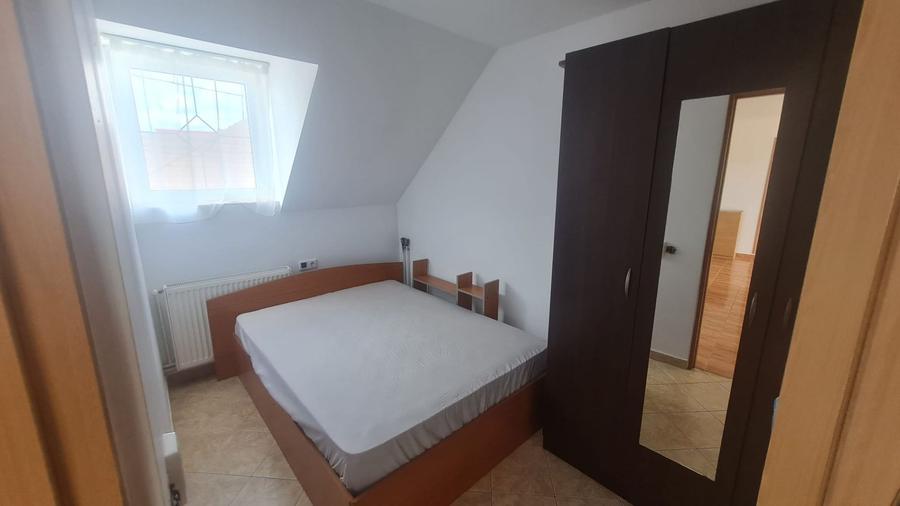 Apartament cu 3 camere, mobilat în Trei Stejari — fotografia 2