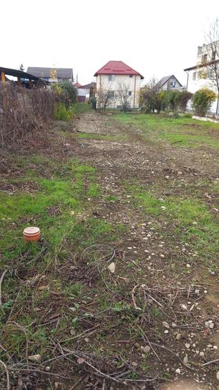 Teren Construcții intravilan de 1332 mp, în Poștei - Bucov