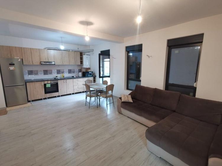 Apartament cu 2 camere semidecomandat, mobilat în Giroc