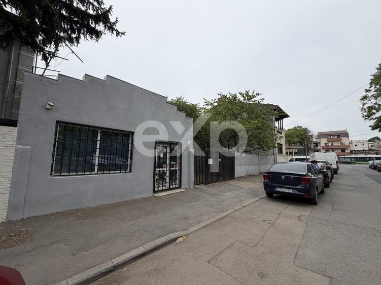 Casă individuală cu 6 camere cu Canalizare în Cotroceni