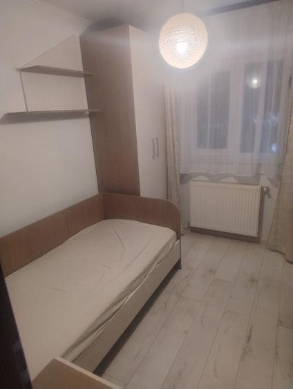 Apartament cu 2 camere semidecomandat în Dosu Bricii