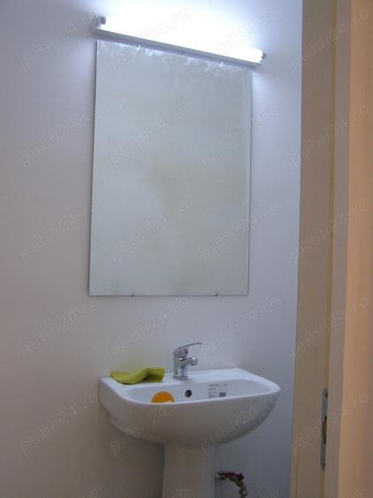 Spațiu comercial, de 27 mp, în Central