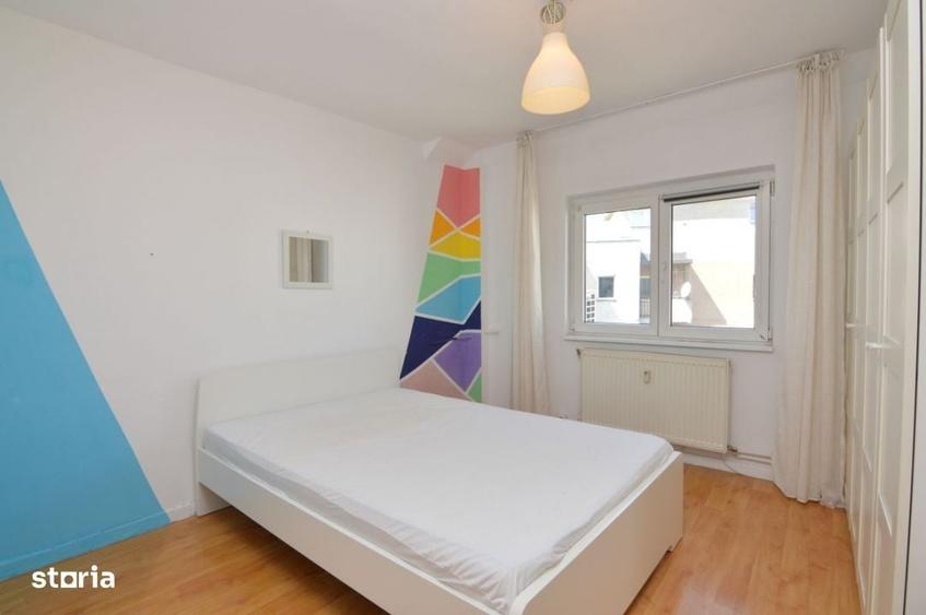 Apartament cu 3 camere decomandat în Cățelu