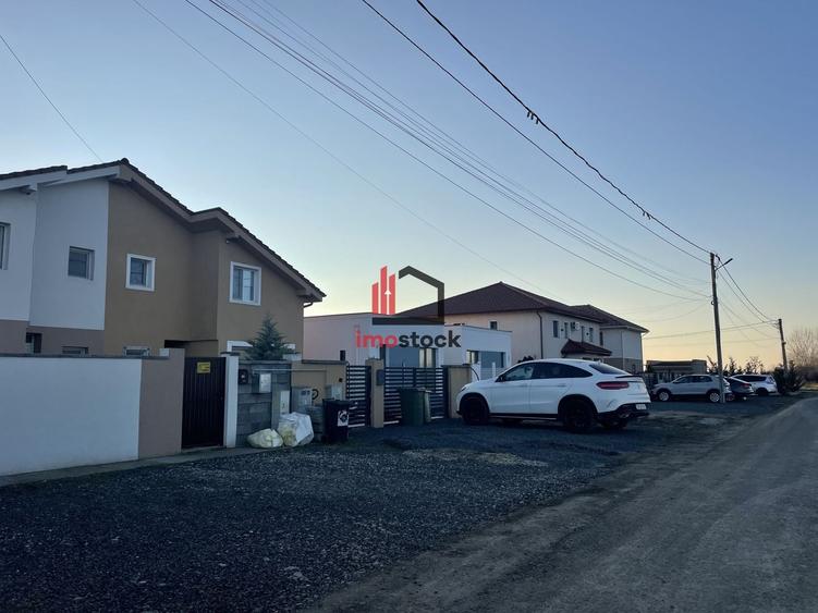 Teren Construcții intravilan de 608 mp, în Dumbrăvița