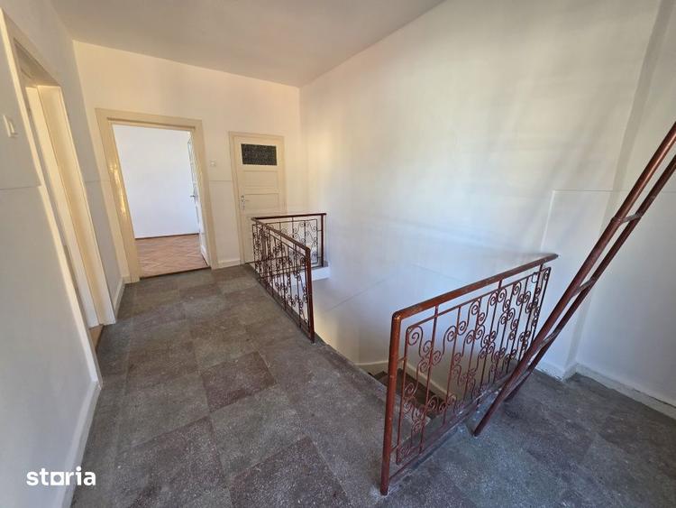 Casă cu 3 camere cu Teren 150 Mp în Andrei Mureșanu