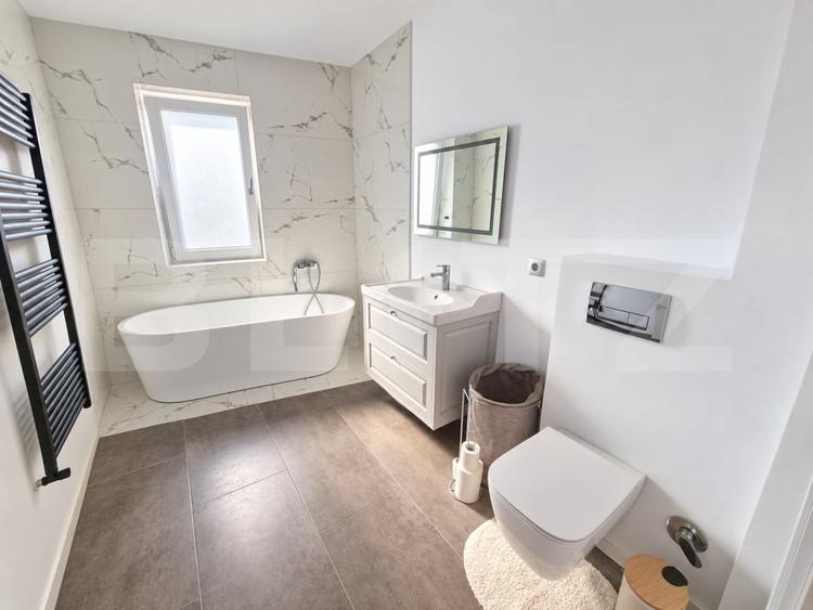 Duplex cu 4 camere cu Canalizare în Mănăștur