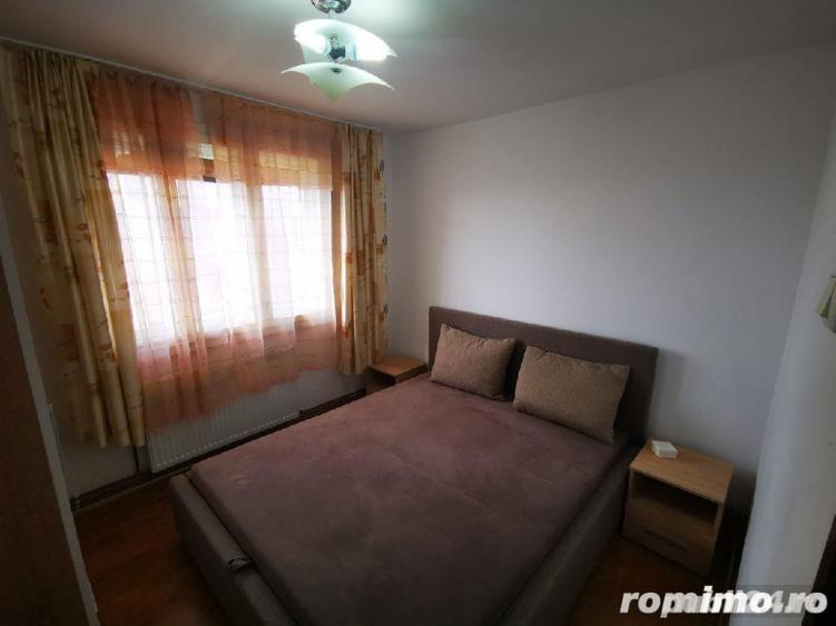Apartament cu 2 camere semidecomandat în Sisești