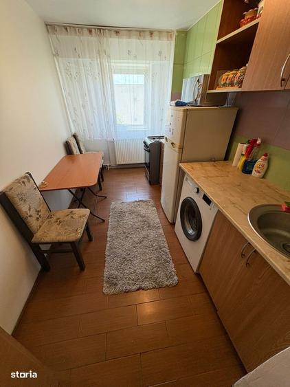 Garsonieră decomandată, mobilată în Lujerului