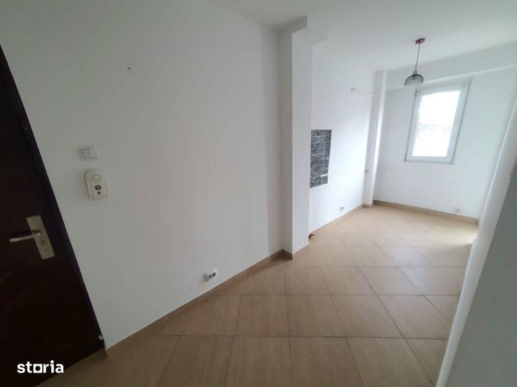 Spațiu comercial, de 41 mp, în Micro 39
