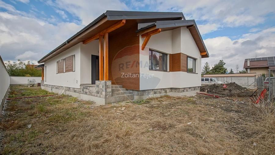 Comision 0 %! Casa cu 4 camere de vanzare in zona Stupini! Comision 0 %! Casa cu 4 camere de vanzare in zona Stupini!