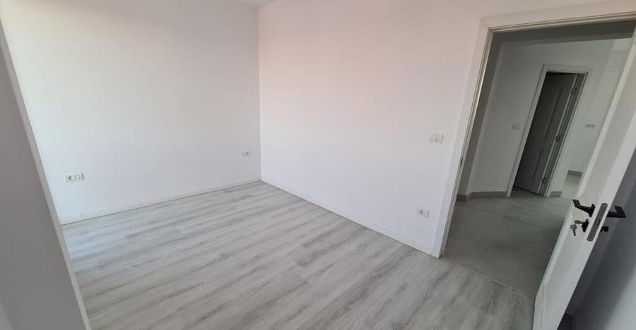 Apartament 4 camere in bloc nou zona Micalaca - ID : RH-40185-property - 3