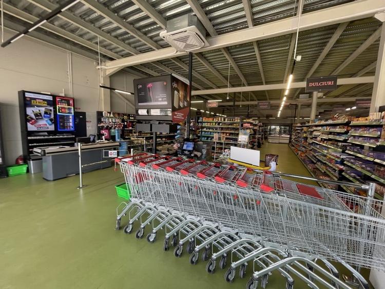 Domnesti, spatiu comercial, P+1, complet utilat, utilitati, 900mp - 6