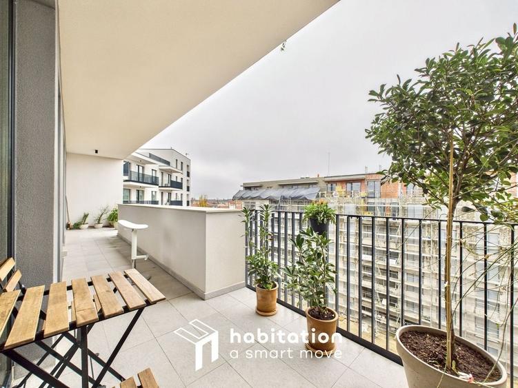 Apartament 3 camere, terasa spatioasa, zona Centralǎ - complex Paltim - 23