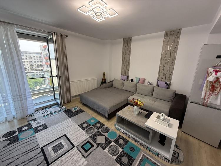 Apartament cu 2 camere decomandat, mobilat în Tomis Plus