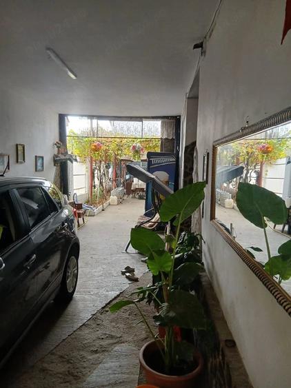 Casă cu 6 camere cu Teren 800 Mp în Central