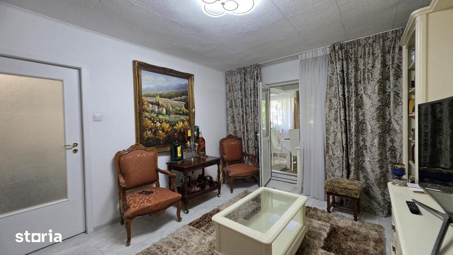 Apartament cu 3 camere în Pantelimon