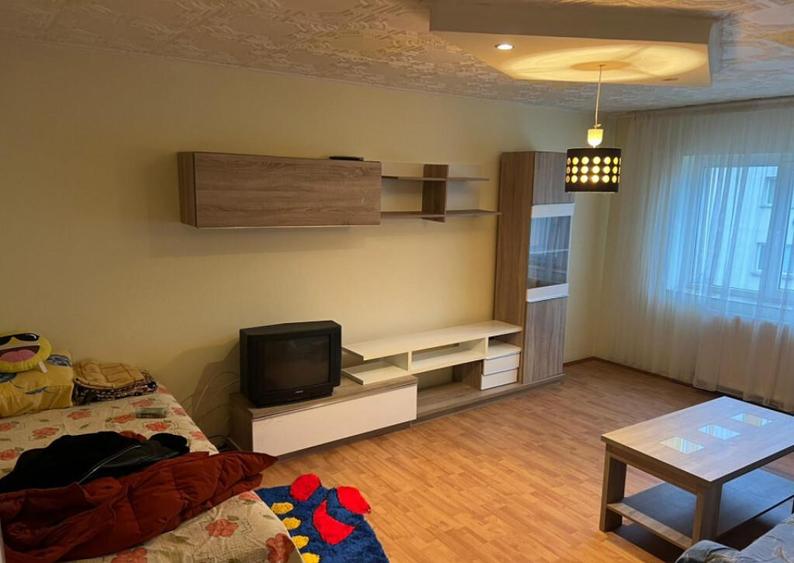 Apartament cu 3 camere, 70 mp, Bal? zona Jiu - 3