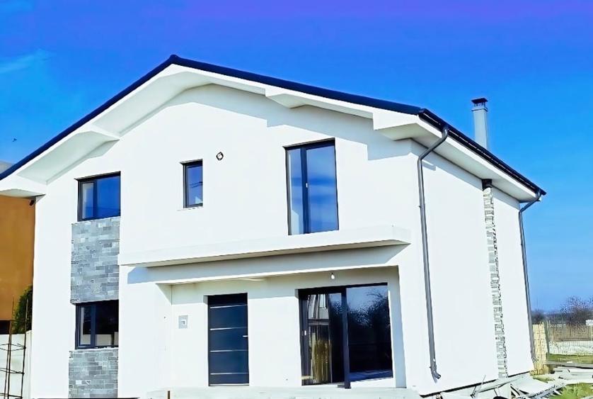 Casa P+M în Cârcea ,calitate premium ,tâmplărie QFORT - 2