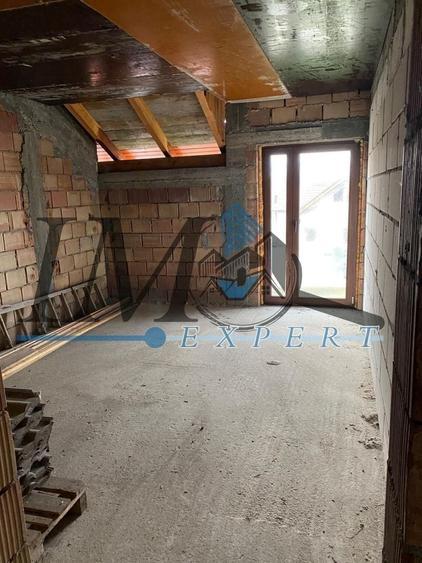 Casa de vanzare la rosu in Stremt, aproape de Alba Iulia - 5