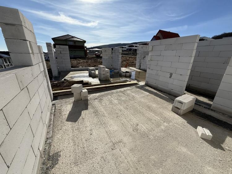 Casa pe un singur nivel in Chinteni, zona linistita , 121mpu ,teren 487mp - 10