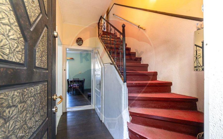 Casa insiruita 3 camere D+P+1+ pod/ str Forjei - Brasov - 10