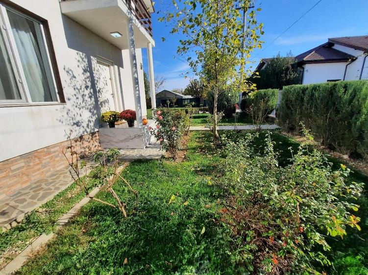 FARA COMISION in Bacu aproape asfalt casa gata mobilata cu 4 camere P+1+pod 560m - 14