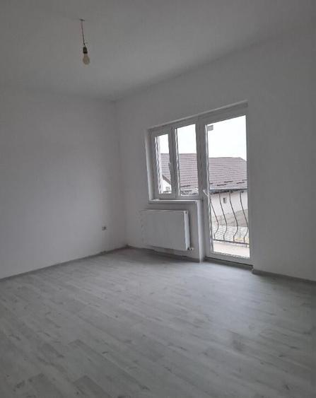 Pantelimon Ilfov,p+1,casa 5 camere,3 bai,dressing,334mp,comision 0% - 7