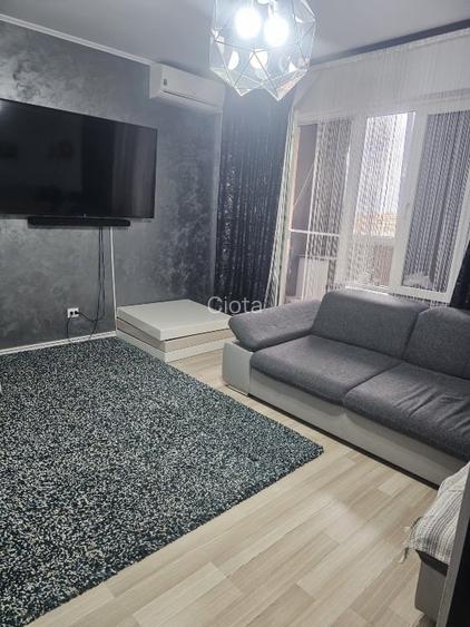 Vand apartament 2 camere . Bloc receptionat 2014. Centrala proprie