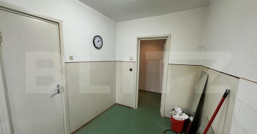 Apartament cu 2 camere, zona Rogerius - 8