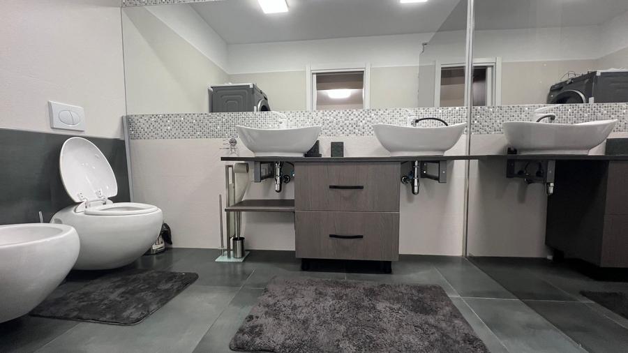 2 camere cu 2 bai | mobilat si utilat | parcare subterana | BANEASA - 12