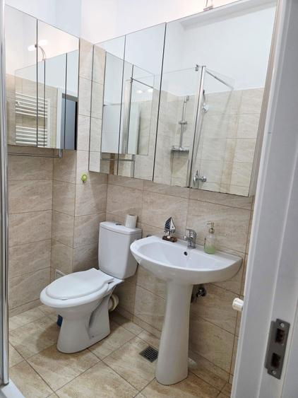 Inchiriez apartament 2 camere - 8