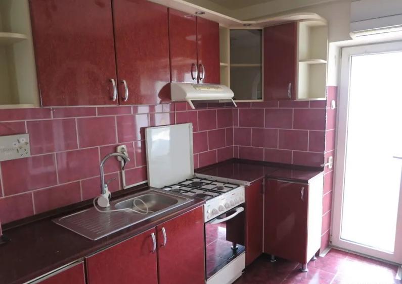 Apartament 2 camere amenajat - Zona Centrala - Piata Mare - 12