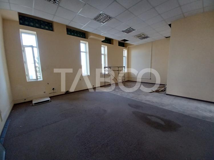 Spatiu de birouri pe Mihai Viteazul Sibiu compartimentare dupa nevoi - 13