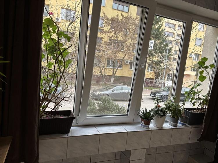 Vand apartament 2 camere,54 m,decomandat,patrer inalt - 5