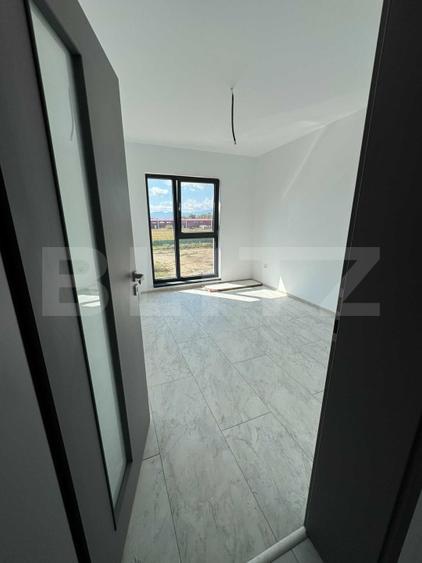 Apartament nou, 3 camere, zona linistita in Cristian - 1