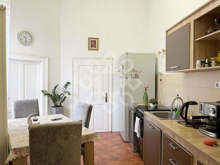 Casa cu 4 camere de vanzare in zona centrala din Oradea - 13