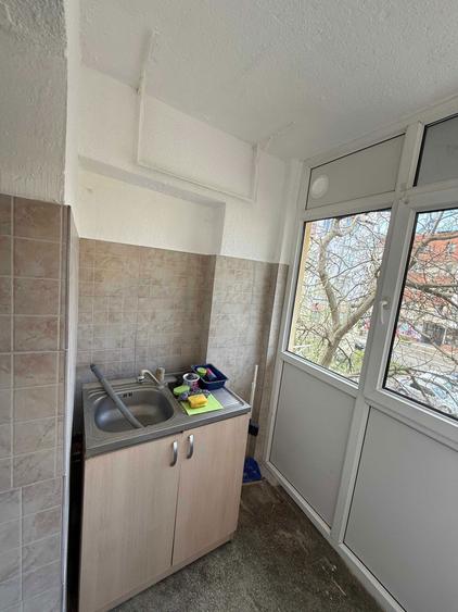 Vand apartament 2 camere Craiova - zona Sarari - 2