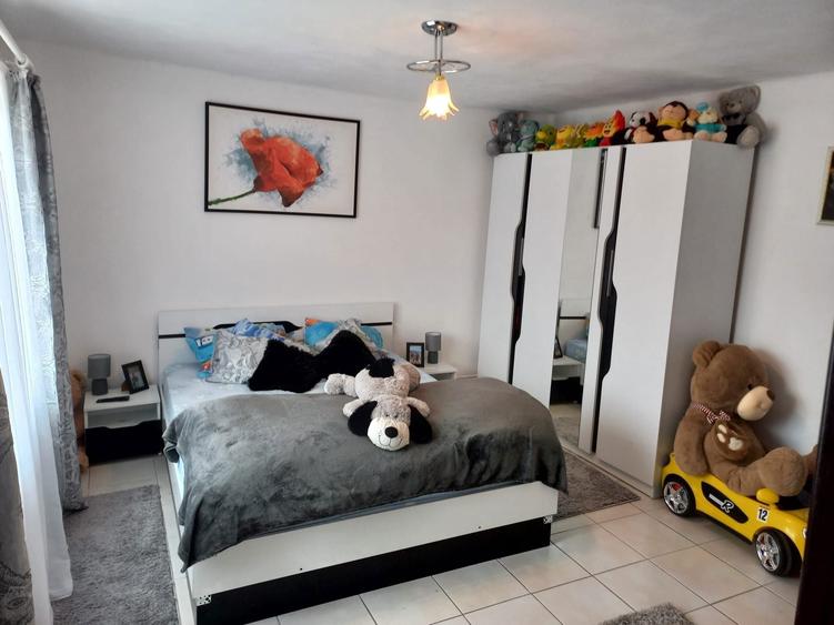 Casa cu 1050 mp teren - acte - 8