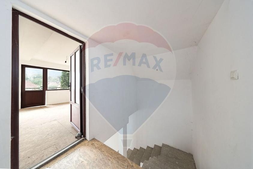 Vila cu 3 camere de vanzare in Sacele - 13